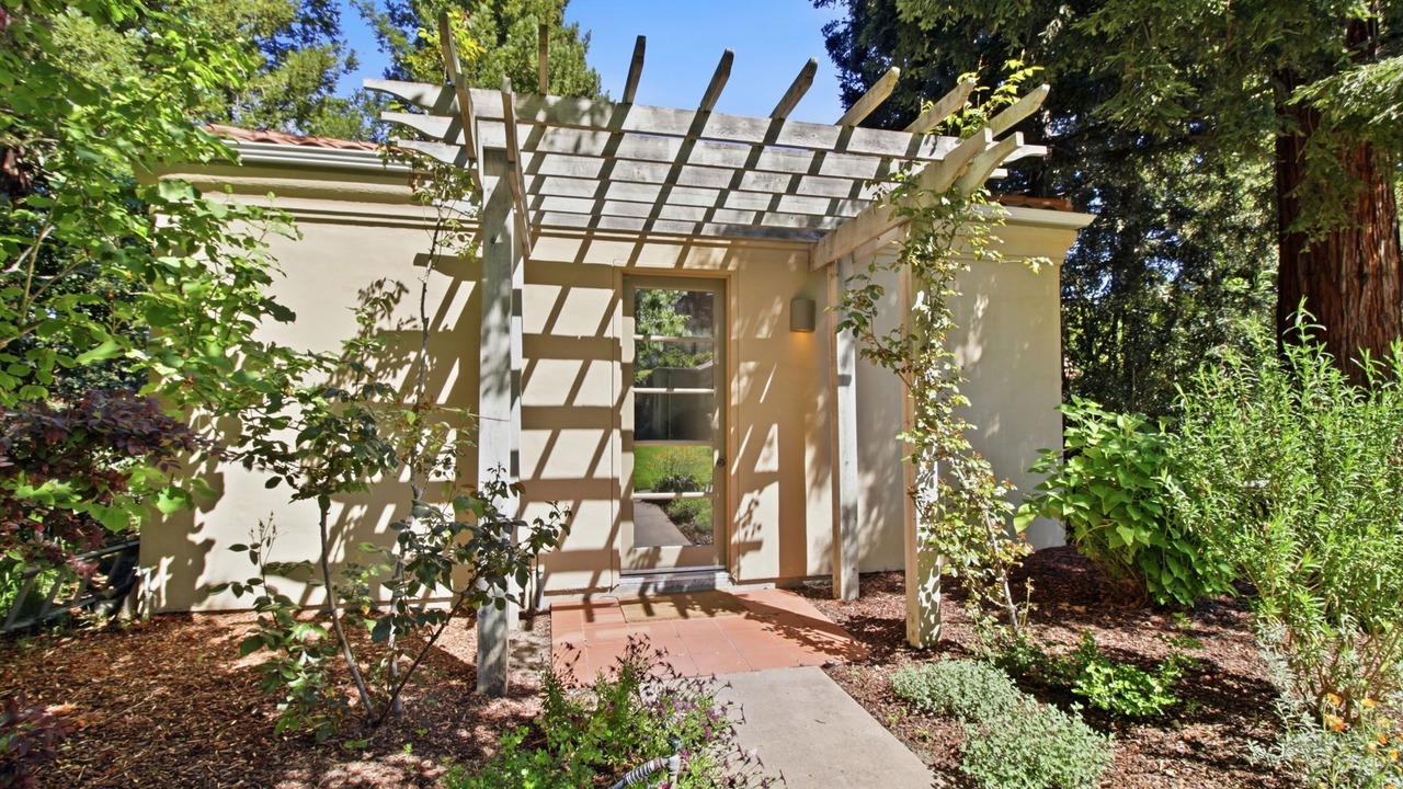 Photo of Outdoor in West Atherton