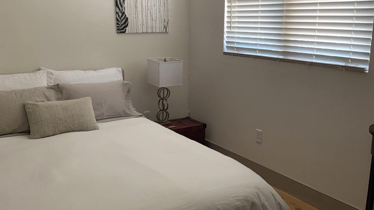 Photo of Bedroom in Woodside