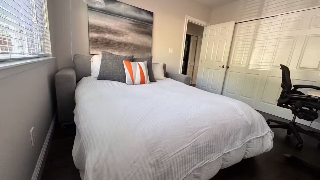 Photo of Bedroom in Boyes Hot Springs