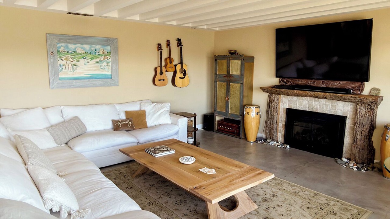 Photo of Livingroom in Novato