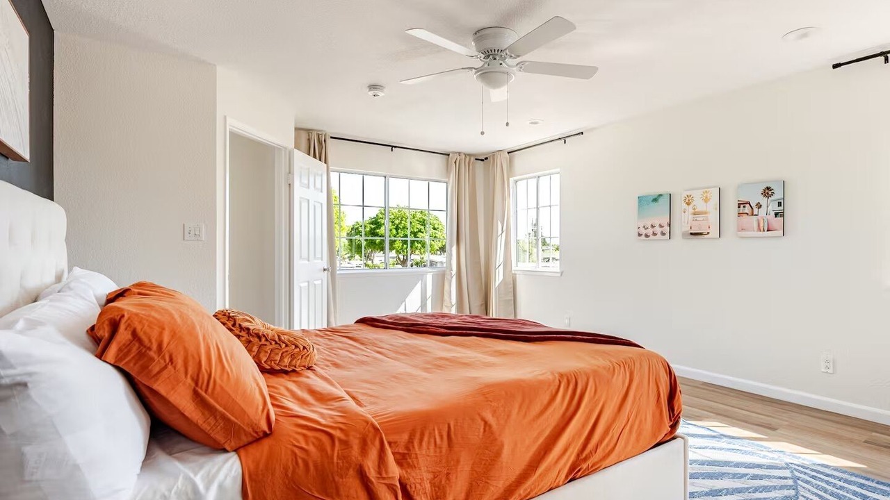 Photo of Bedroom in Central District