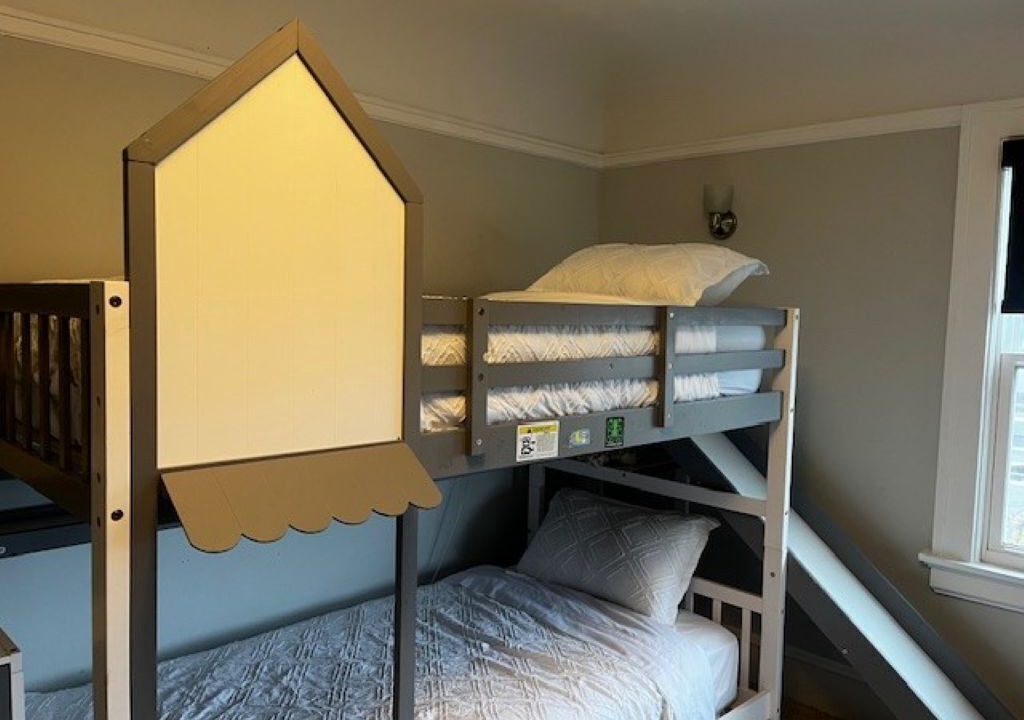 Photo of Bedroom in Outer Richmond