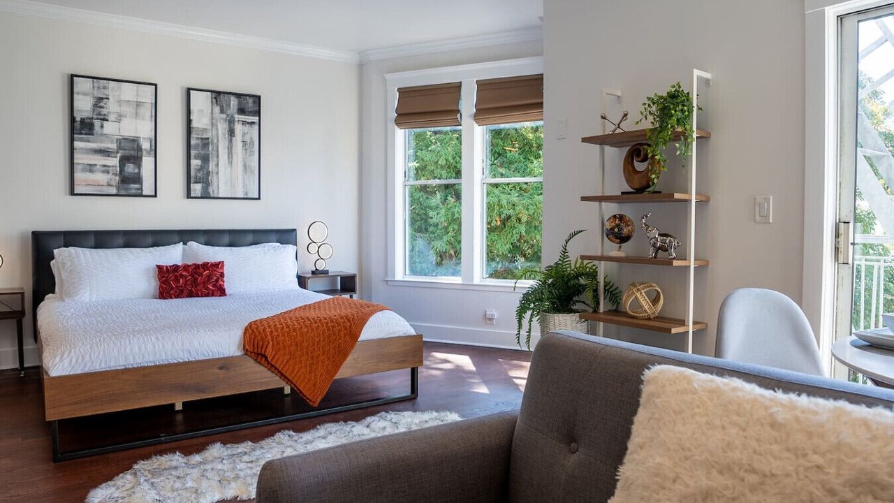 Photo of Bedroom in Lower Haight