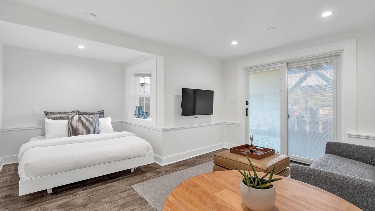 Photo of Bedroom in Outer Sunset