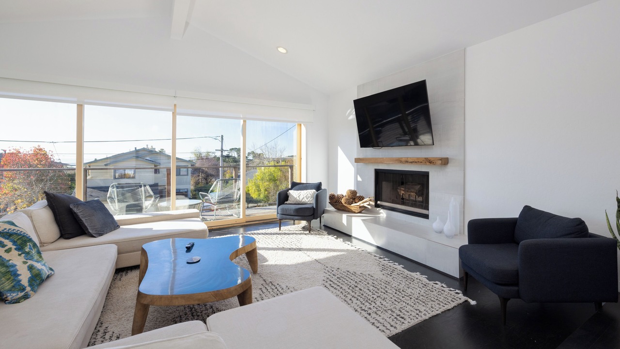 Photo of Livingroom in El Granada