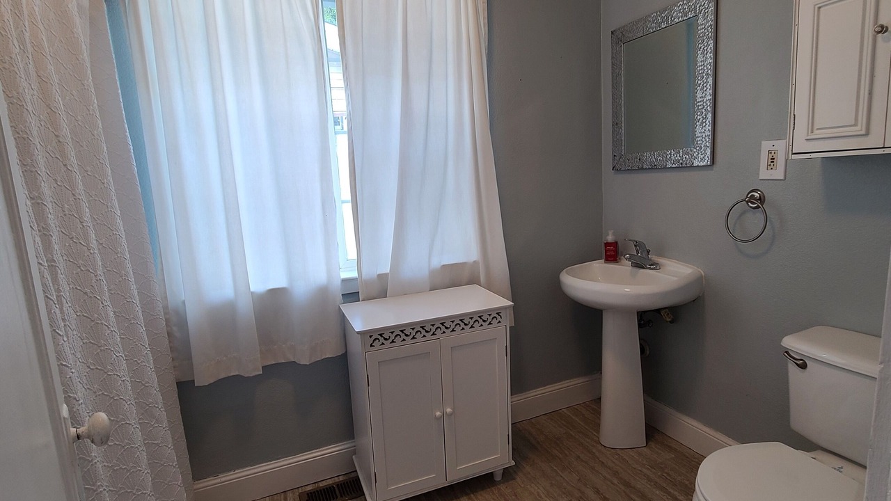 Photo of Bathroom in Southeastern Sacramento