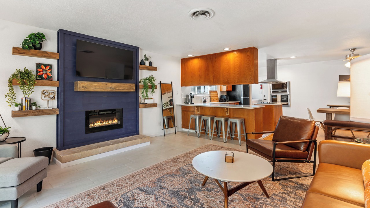Photo of Livingroom in Southeastern Sacramento