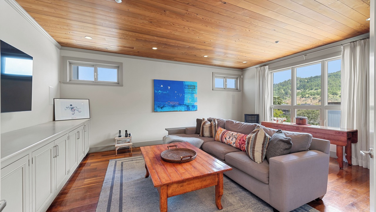 Photo of Livingroom in Stinson Beach