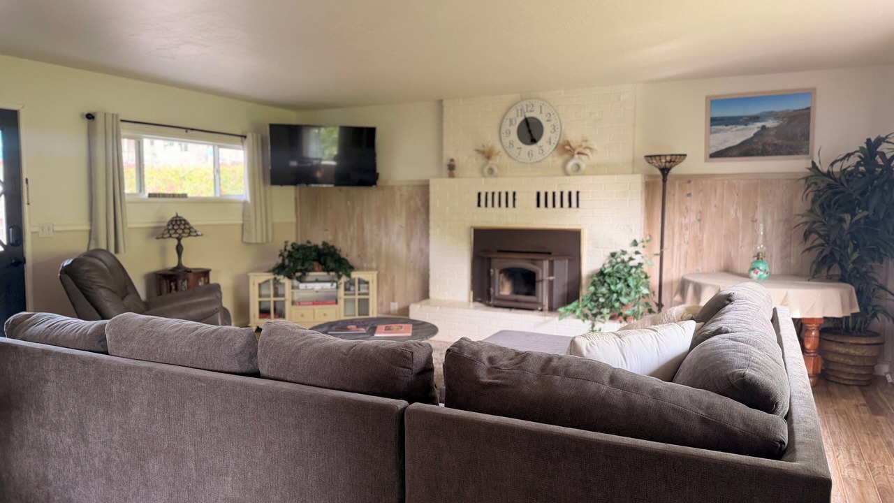 Photo of Livingroom in Bodega Bay