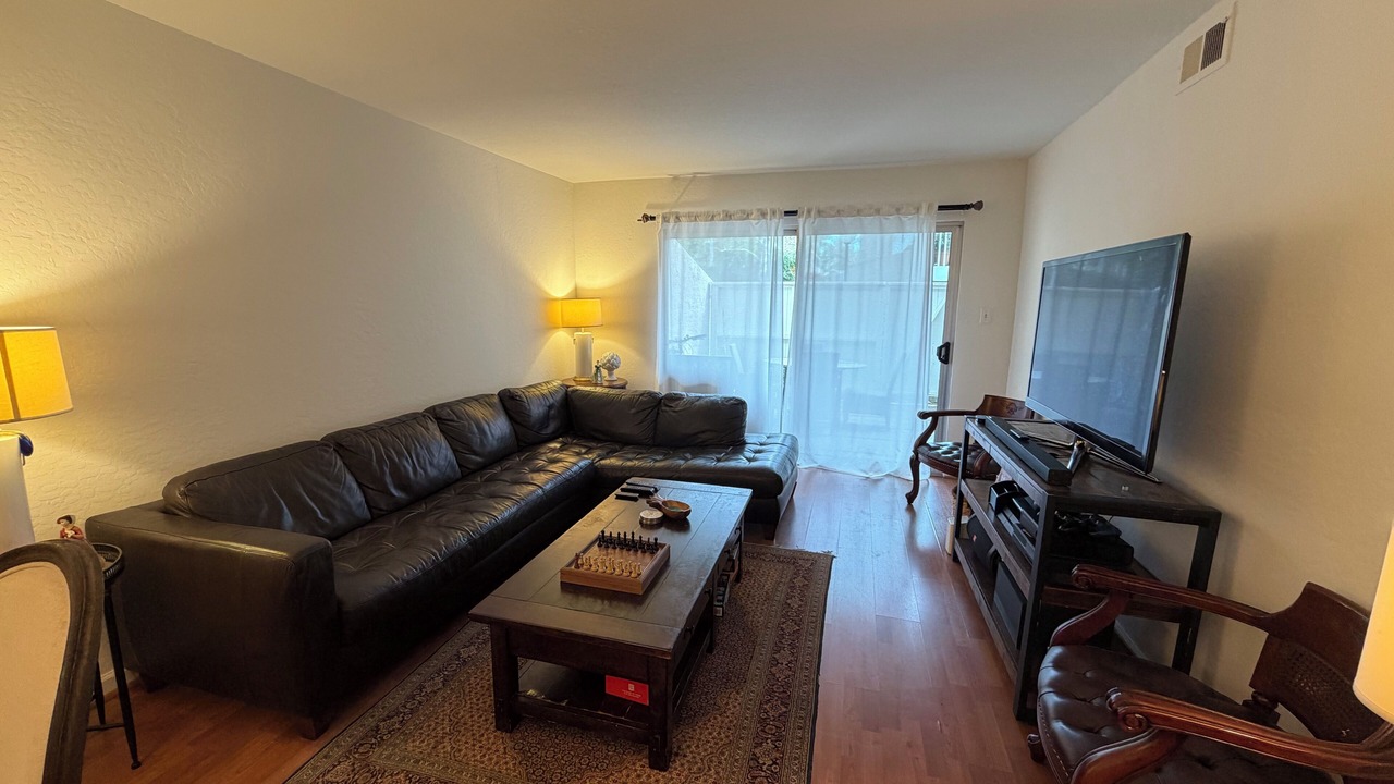 Photo of Livingroom in Sharon Heights