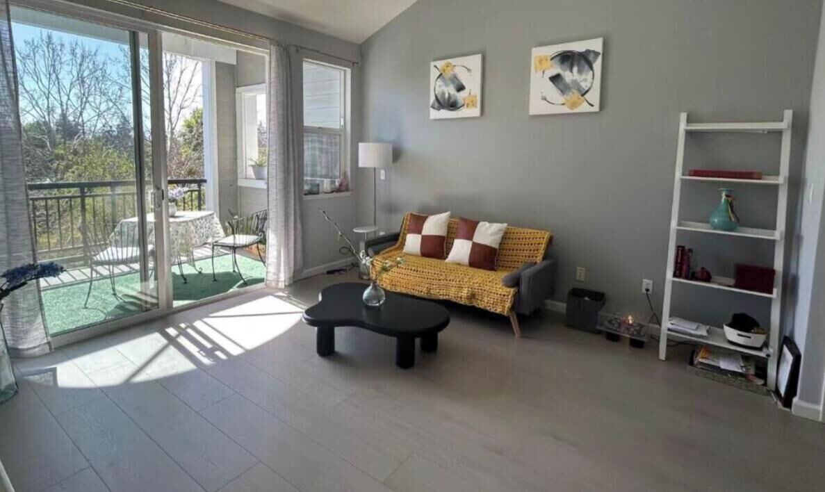 Photo of Livingroom in Duveneck - St. Francis