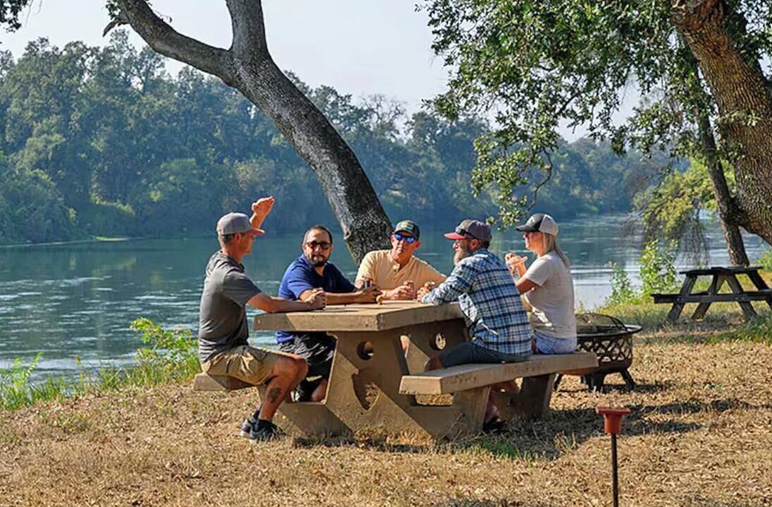 Photo of Others in Pacheco
