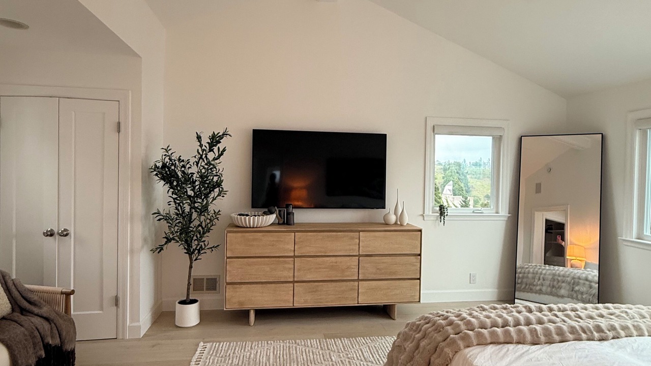 Photo of Bedroom in Tiburon