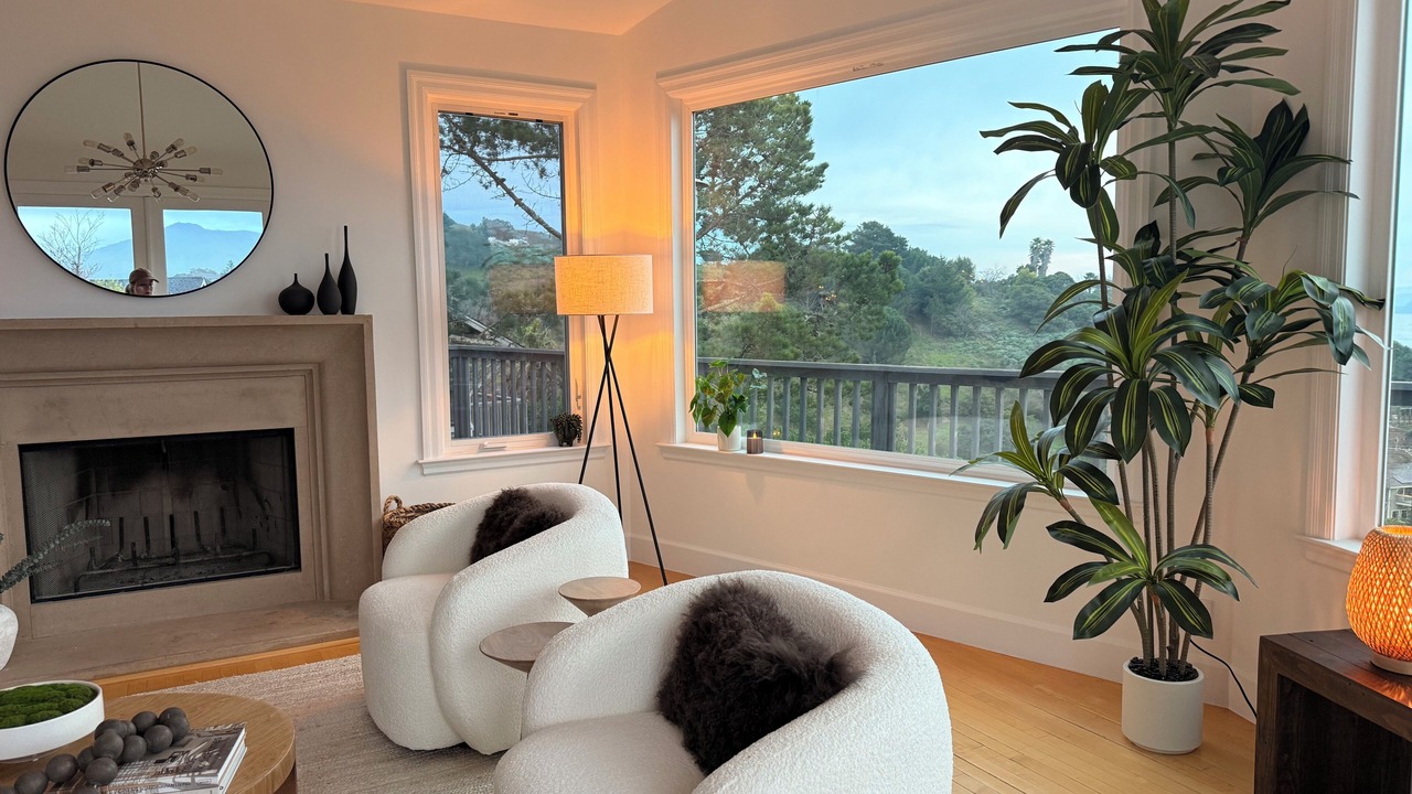Photo of Others in Tiburon