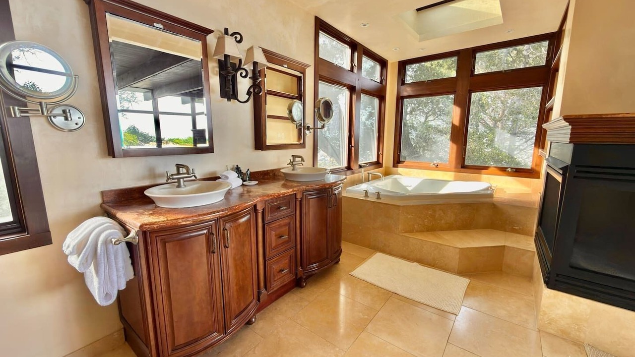 Photo of Bathroom in San Rafael