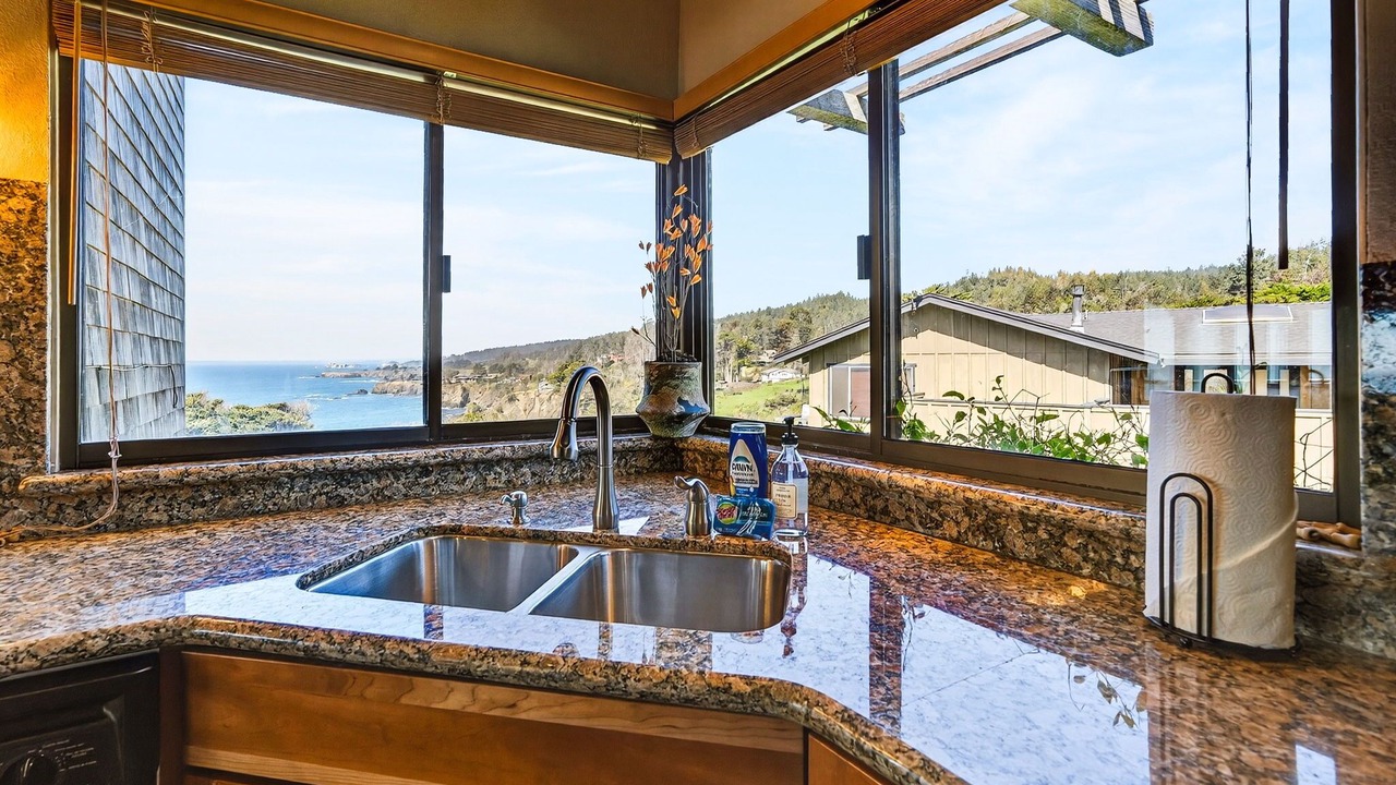 Photo of Bathroom in Gualala