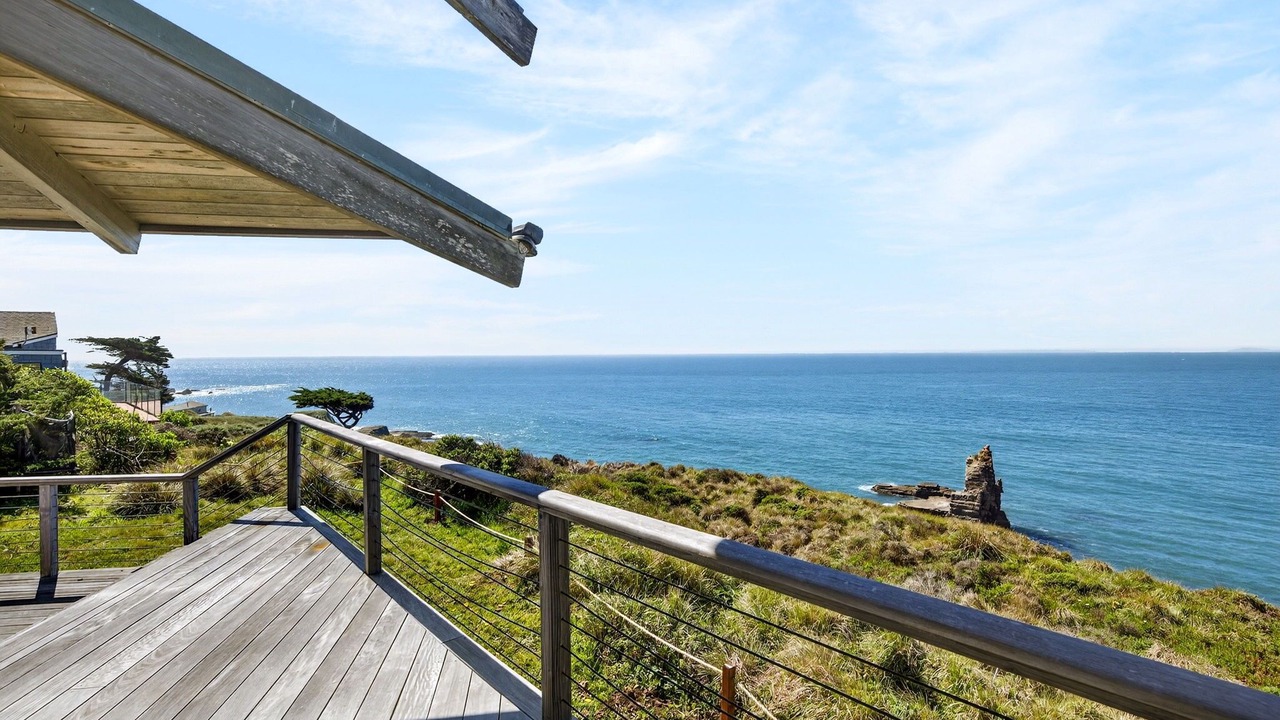 Photo of Patio Balcony in Gualala