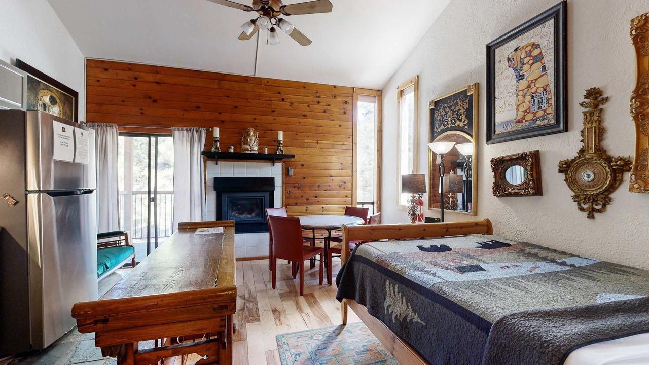 Photo of Bedroom in Kings Beach