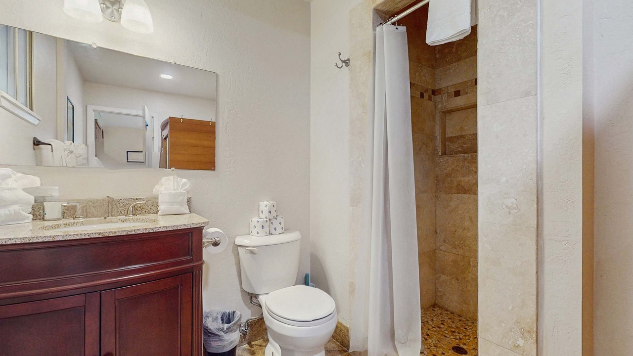 Photo of Bathroom in Rancho Bijou