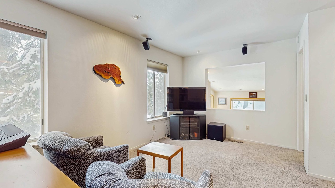 Photo of Livingroom in Upper Kingsbury