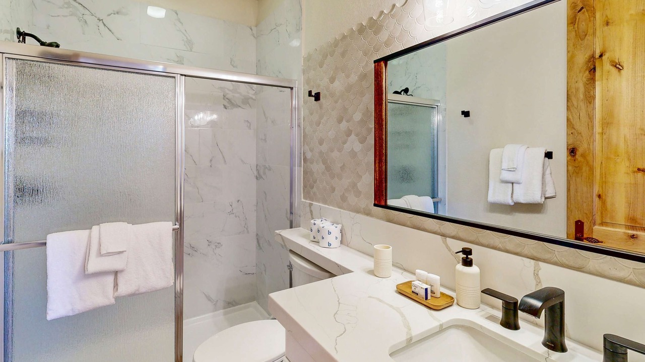 Photo of Bathroom in Pioneer Trail