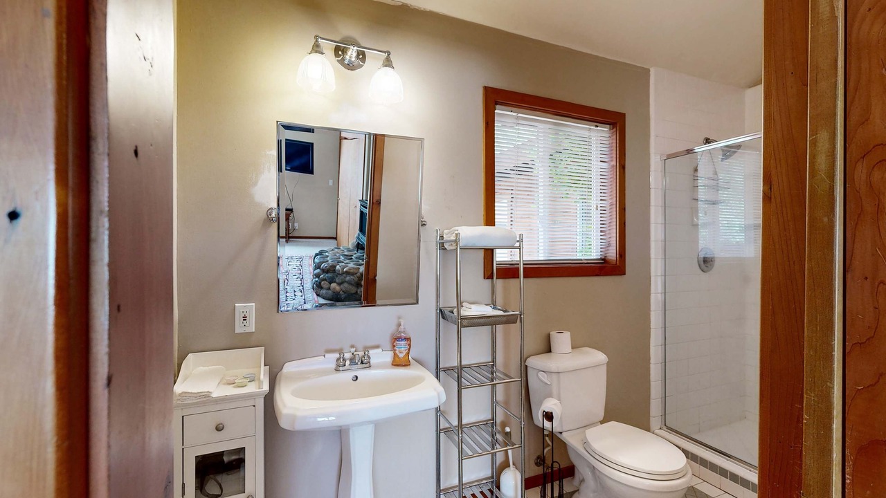Photo of Bathroom in Comstock Acres