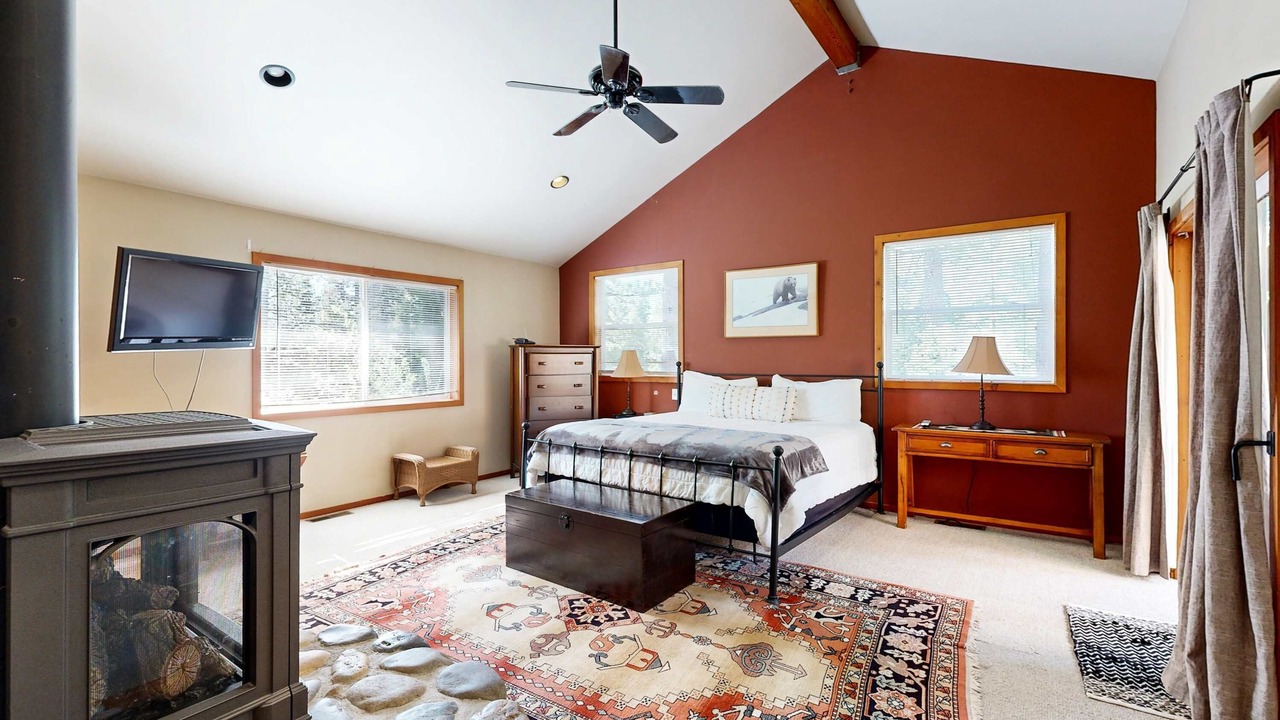 Photo of Bedroom in Comstock Acres