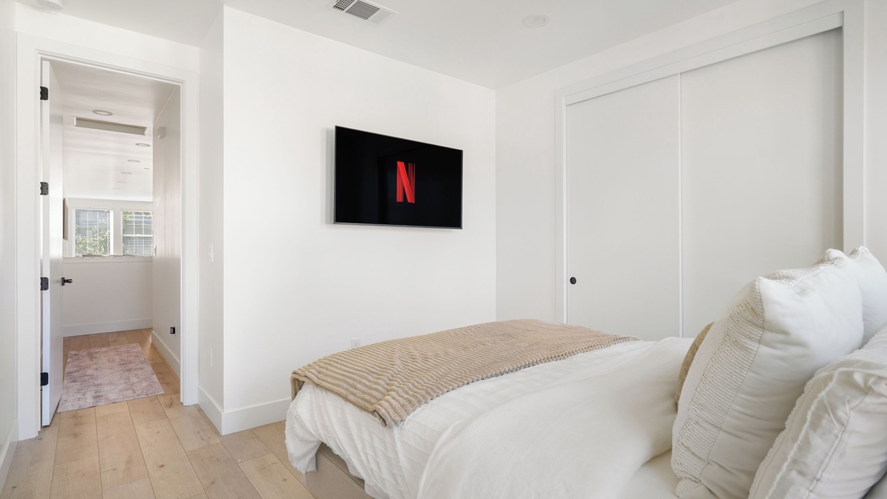 Photo of Bedroom in Downtown Sacramento