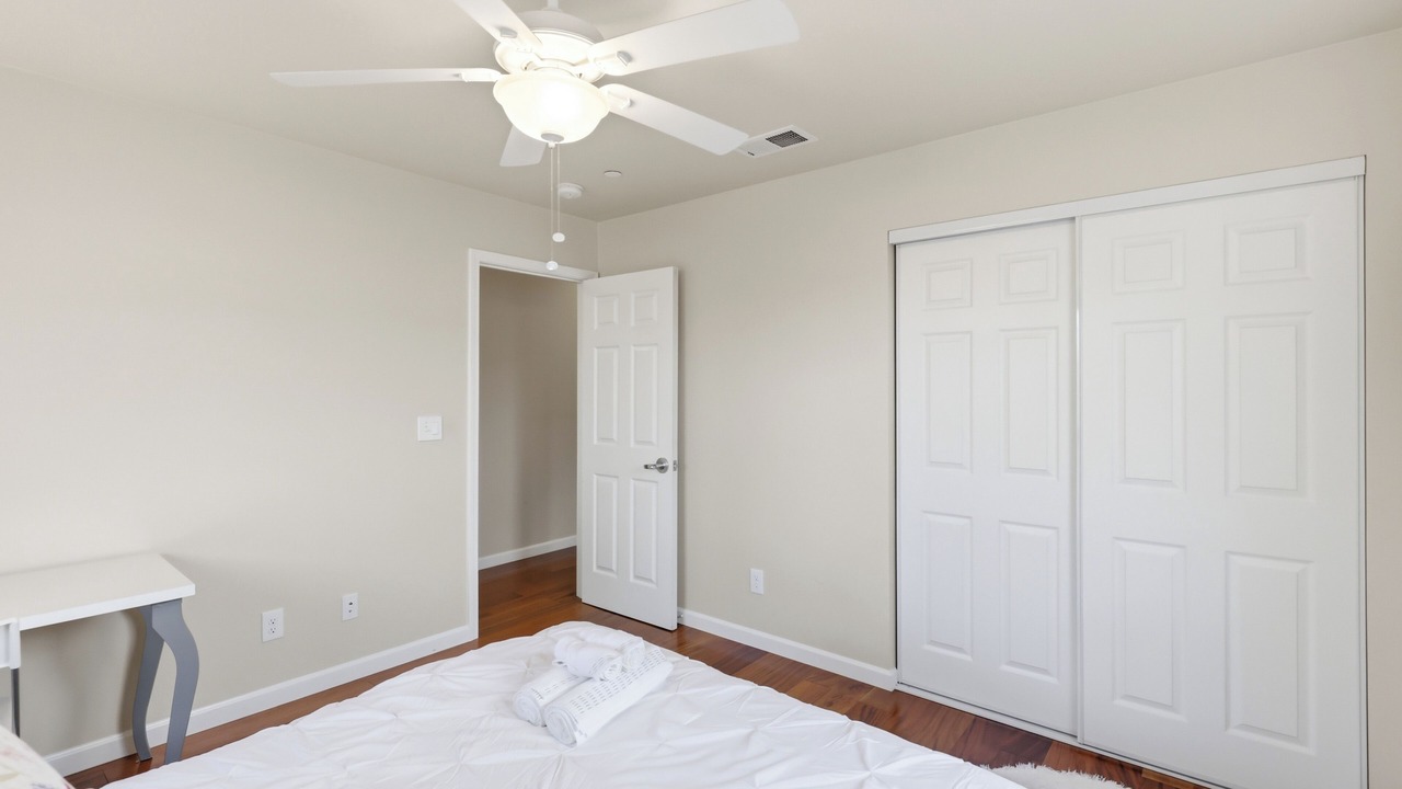 Photo of Bedroom in North Fair Oaks
