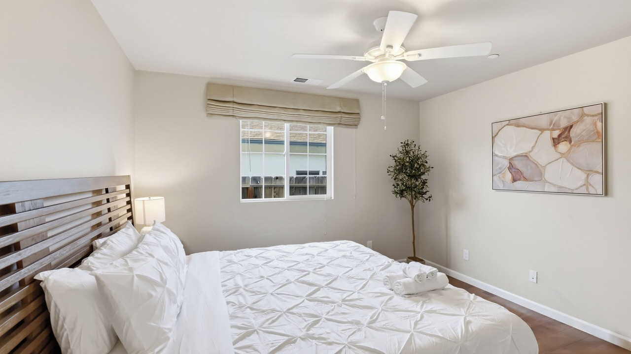 Photo of Bedroom in North Fair Oaks