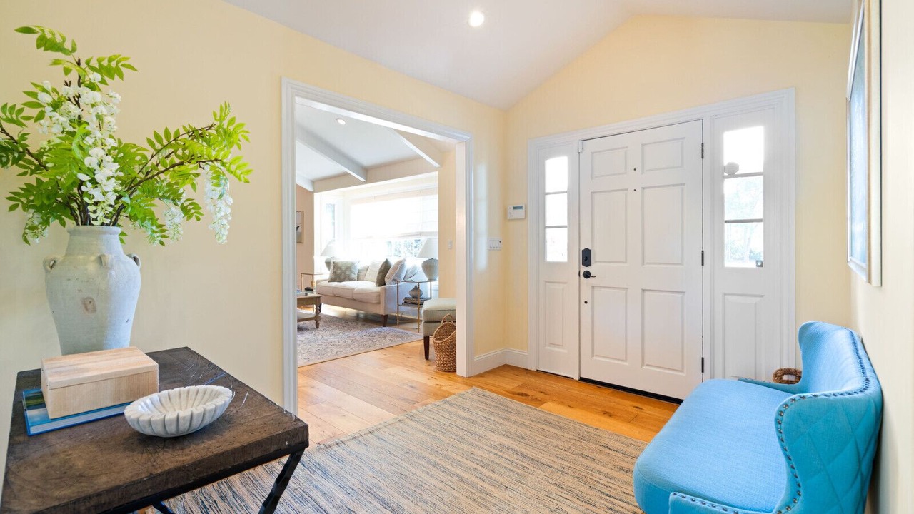 Photo of Livingroom in Glen Ellen