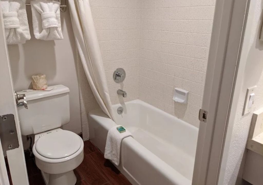 Photo of Bathroom in North Whisman