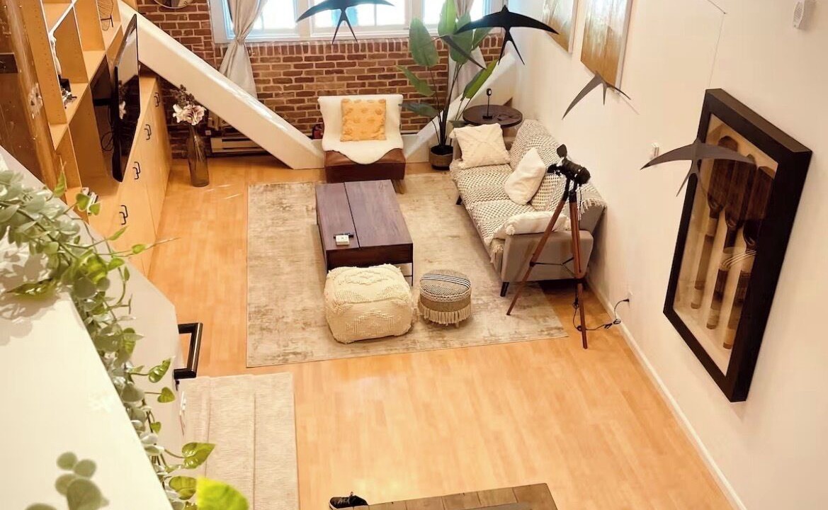 Photo of Livingroom in China Basin