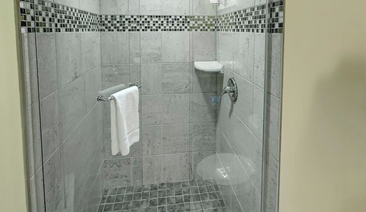 Photo of Bathroom in Theater District