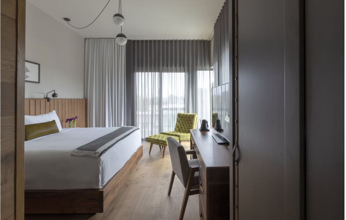 Photo of Bedroom in Menlo Park