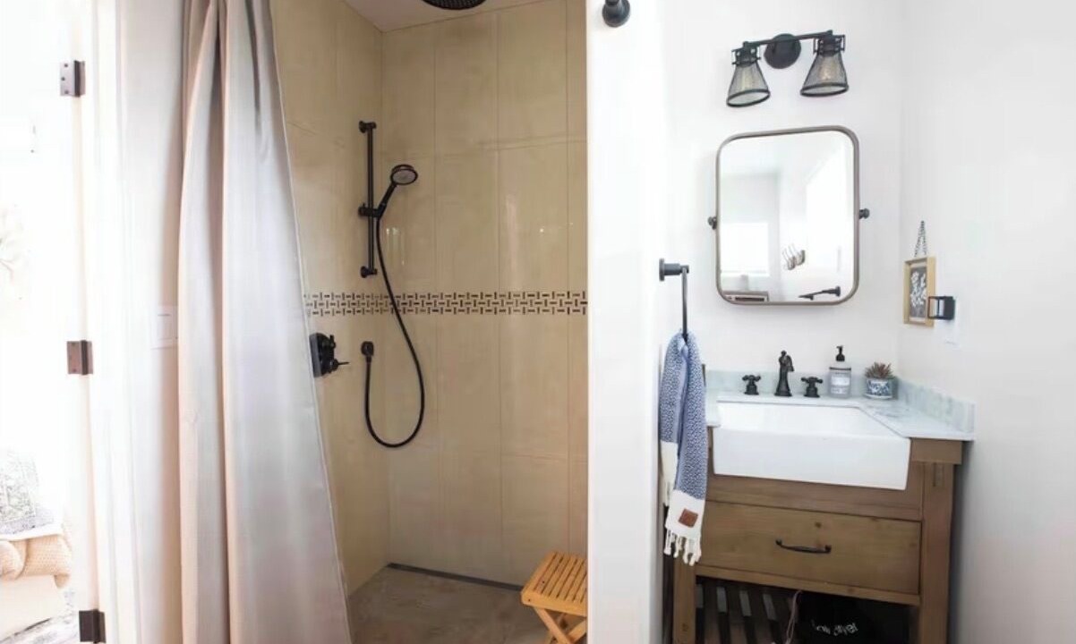 Photo of Bathroom in El Granada