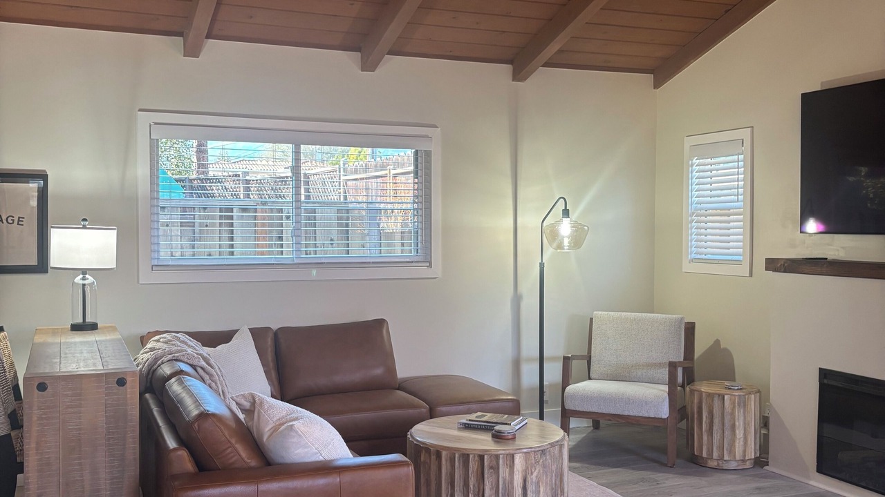 Photo of Livingroom in Country Club