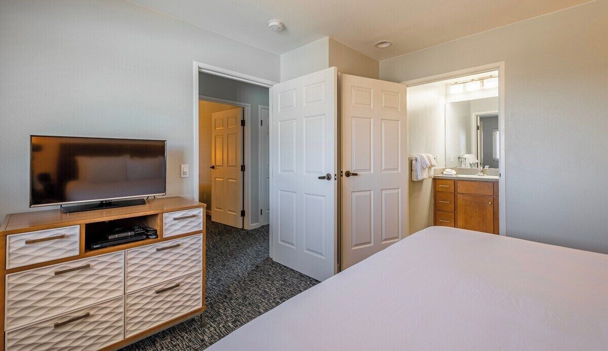 Photo of Bedroom in Marina