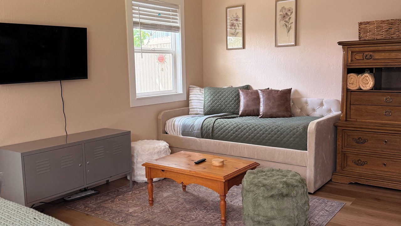 Photo of Bedroom in Willits