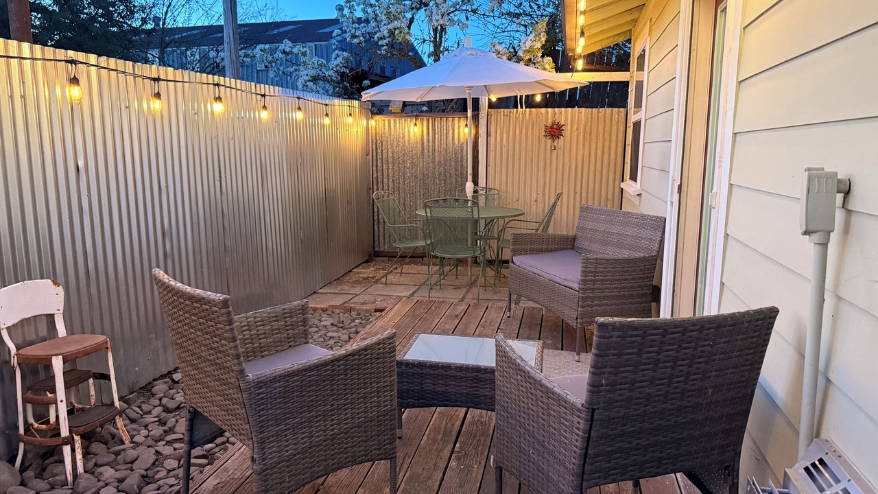 Photo of Outdoor in Willits