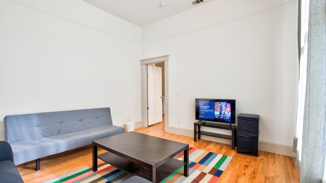 Photo of Livingroom in Mission District