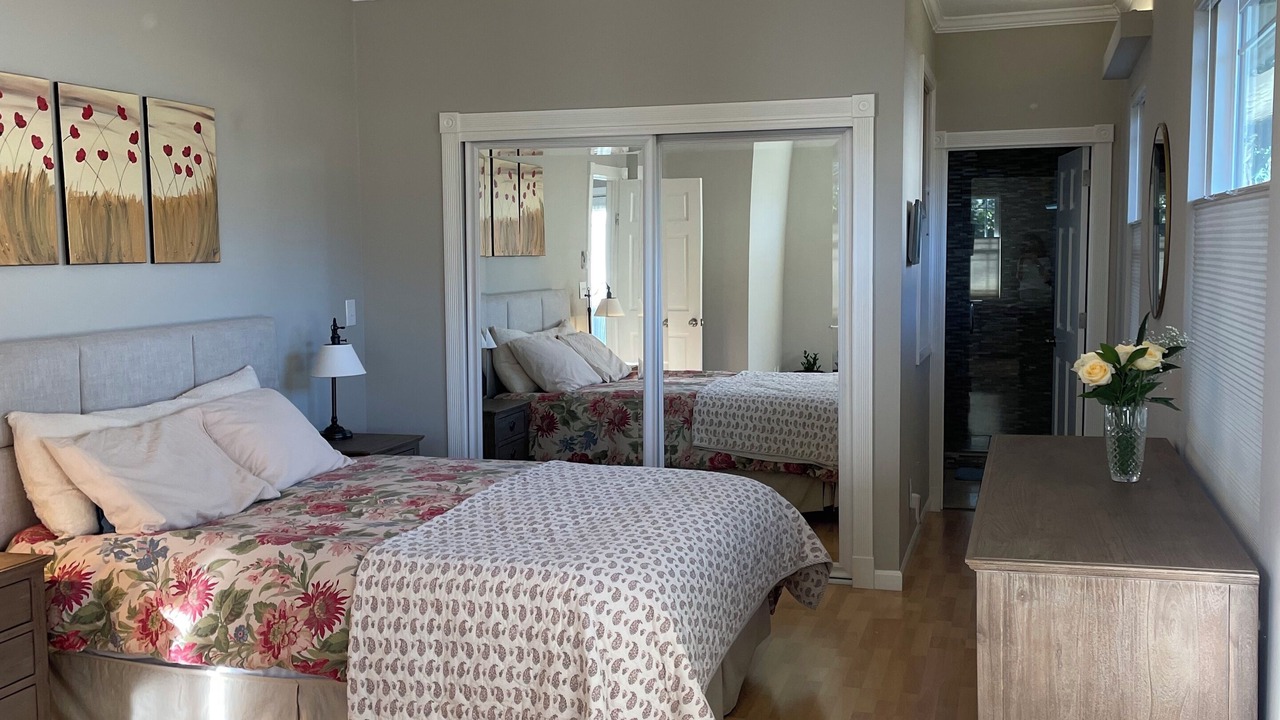 Photo of Bedroom in Rose Garden