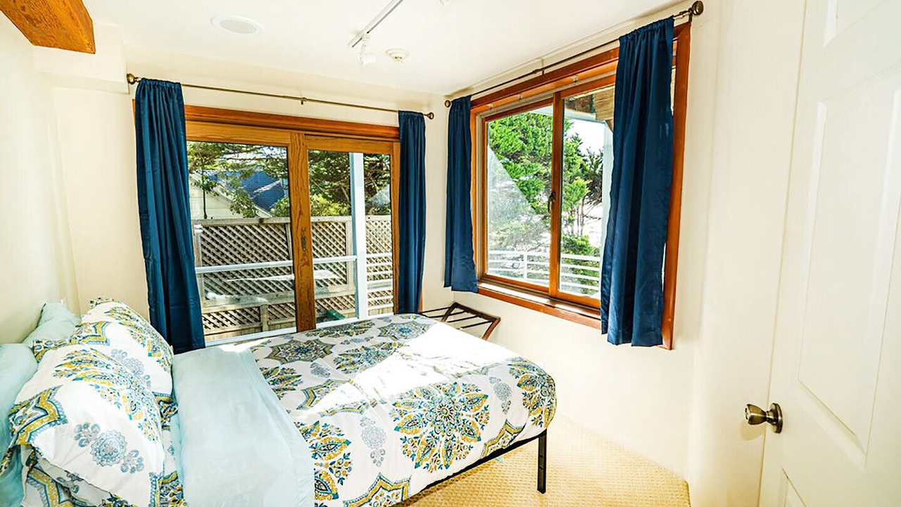 Photo of Bedroom in El Granada
