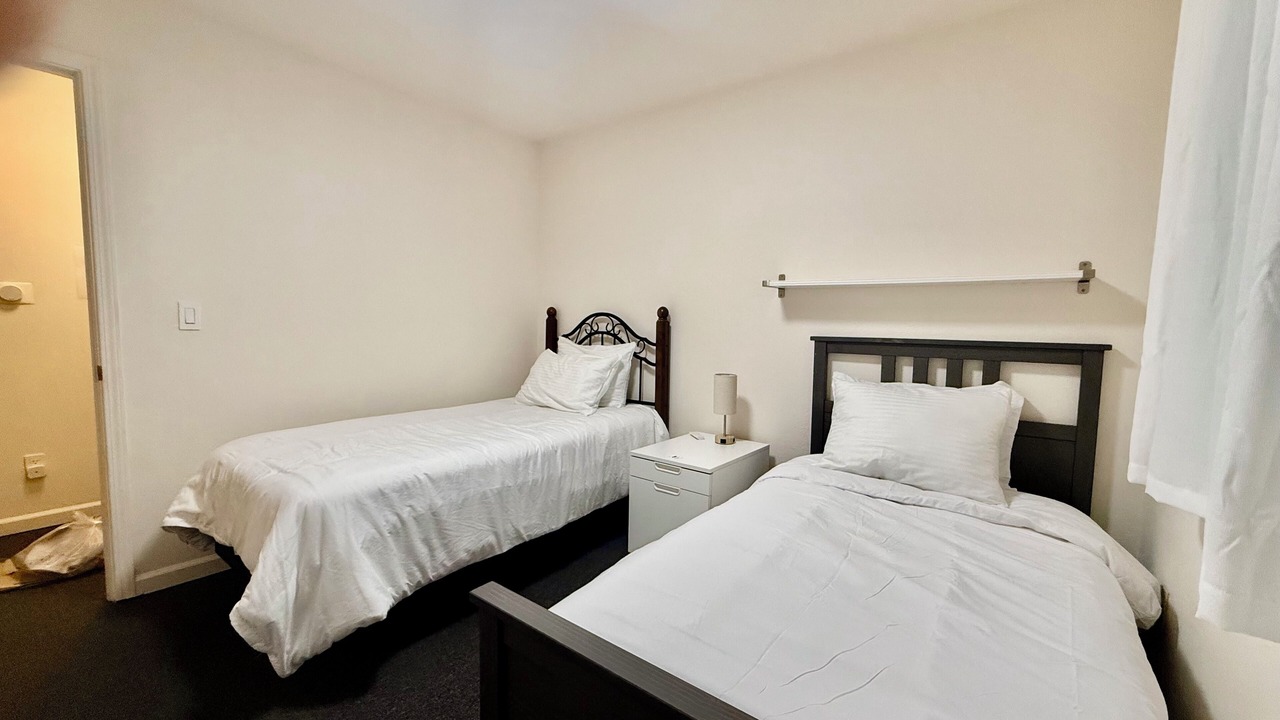 Photo of Bedroom in West Oakland