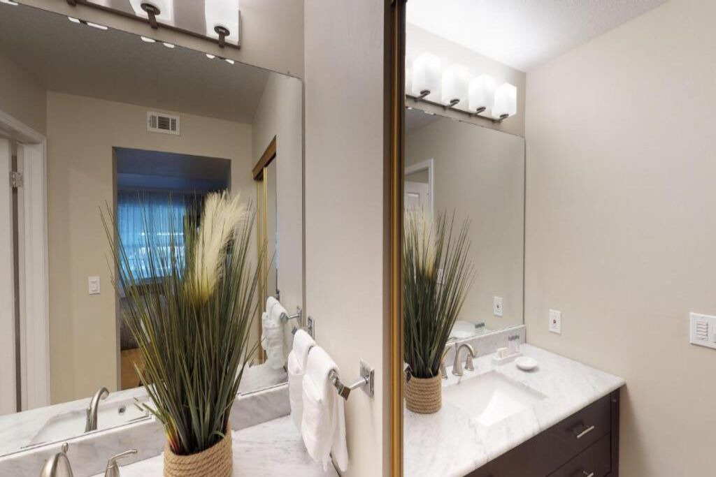 Photo of Bathroom in Newark