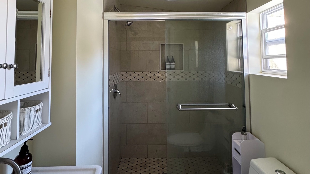 Photo of Bathroom in Monte Sereno