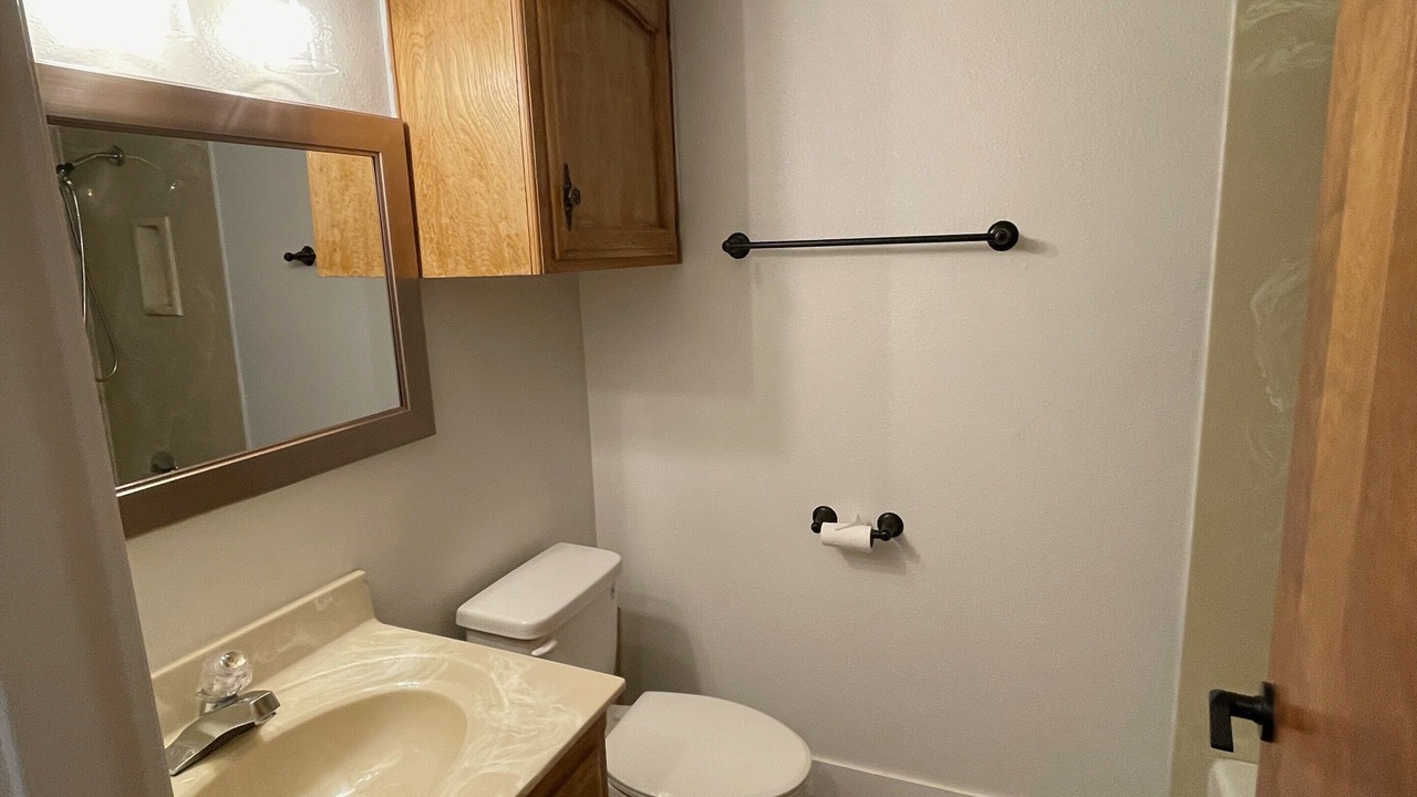 Photo of Bathroom in Oak Shores
