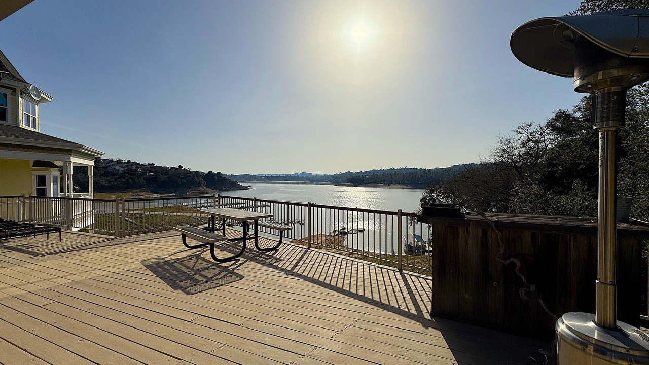 Photo of Outdoor in Oak Shores