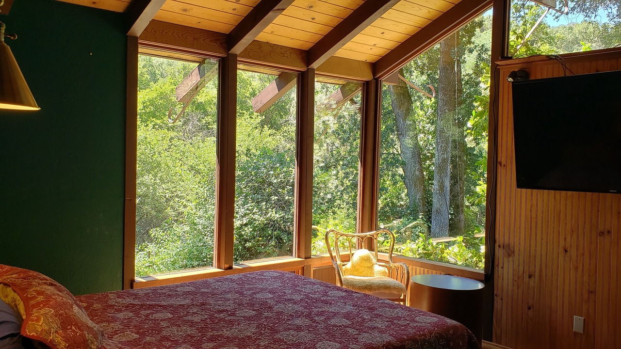 Photo of Bedroom in Ukiah