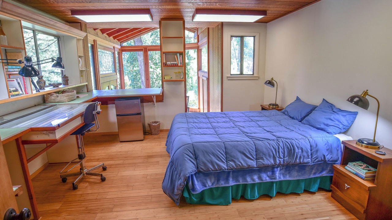 Photo of Bedroom in Ukiah